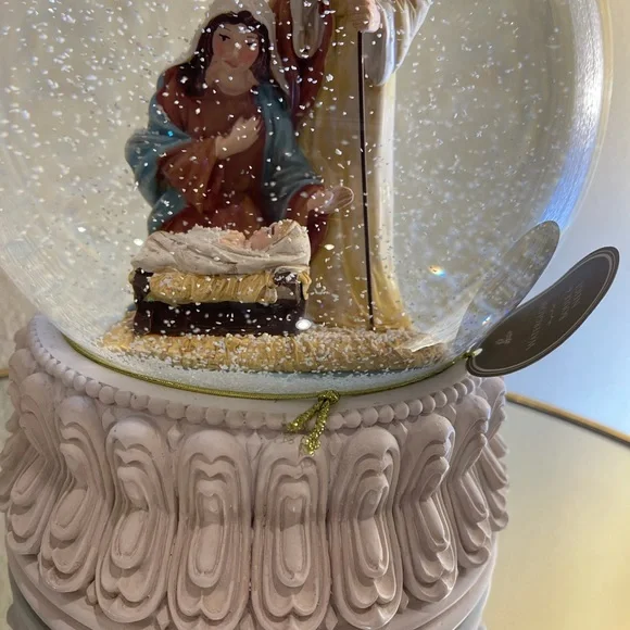 Christmas Holy Family Water Globe / XXL